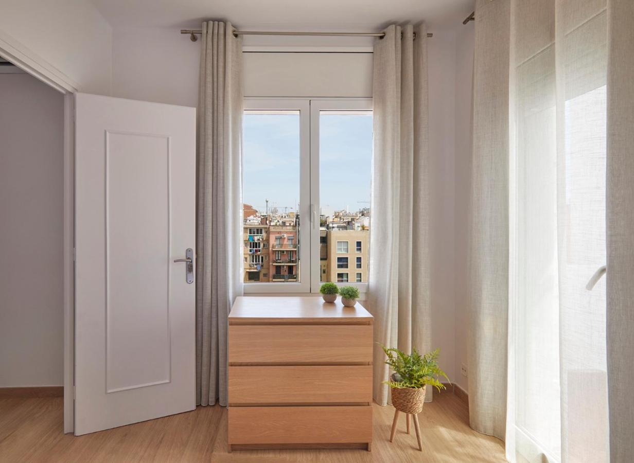 Fisa Rentals Aribau Barcelona Eksteriør bilde